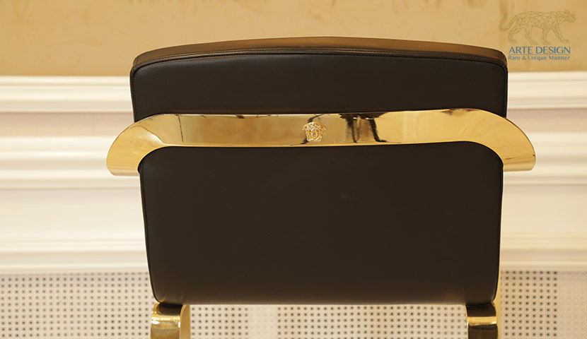 صندلی رستوران ورساچه