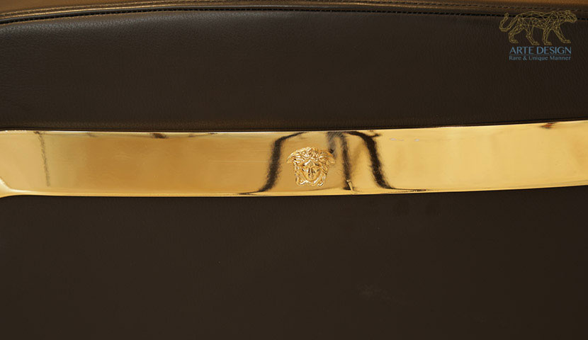 صندلی رستوران ورساچه